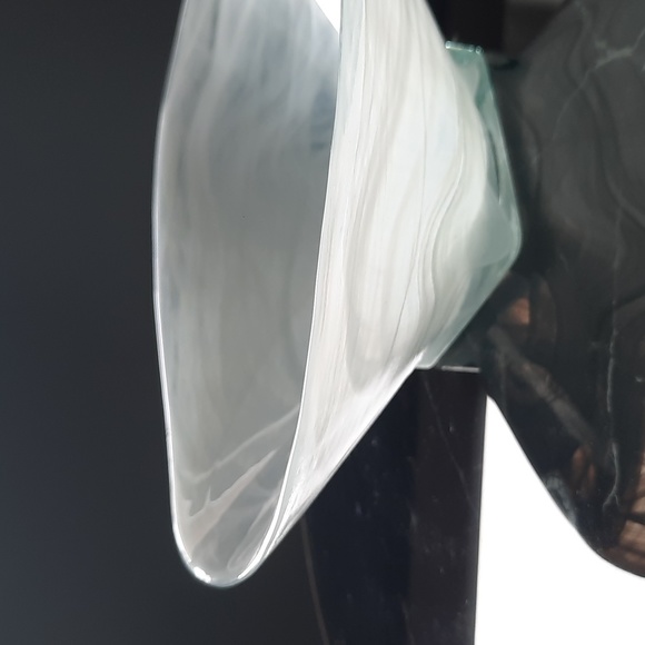 Pier 1 White Alabaster Niveus Glass Square Bowl - Picture 2 of 10